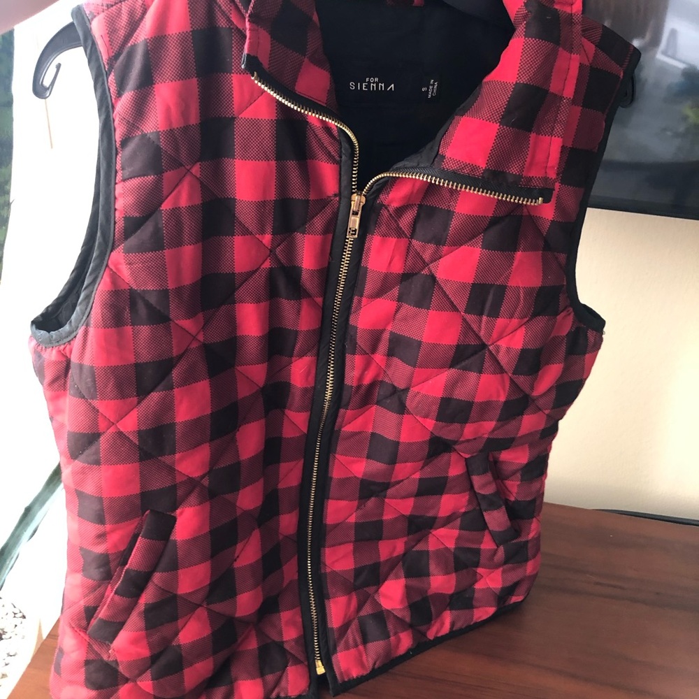 Red gingham vest-small